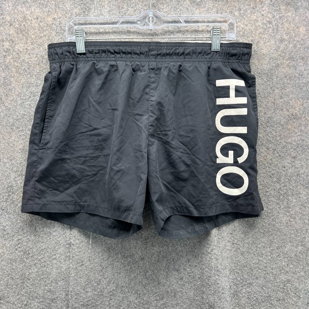 Hugo Boss Shorts Men Large Adult Black White Swimwear Trunk Lined Spell out